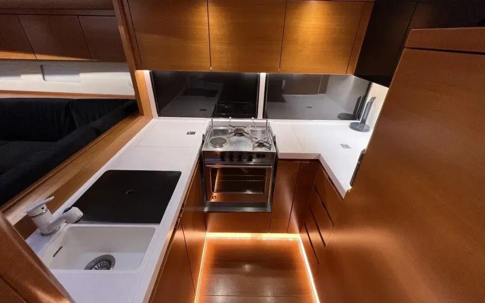 slider 53 Ice Yachts 62 SUEÑO