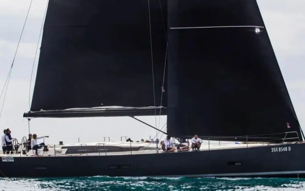 slider 2 Ice Yachts 62 SUEÑO