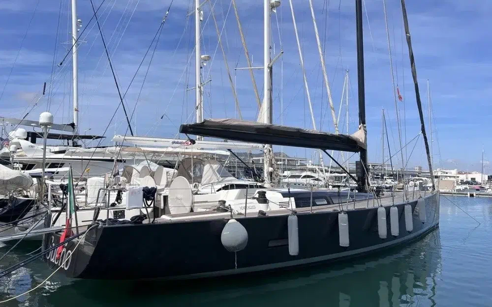 slider 3 Ice Yachts 62 SUEÑO