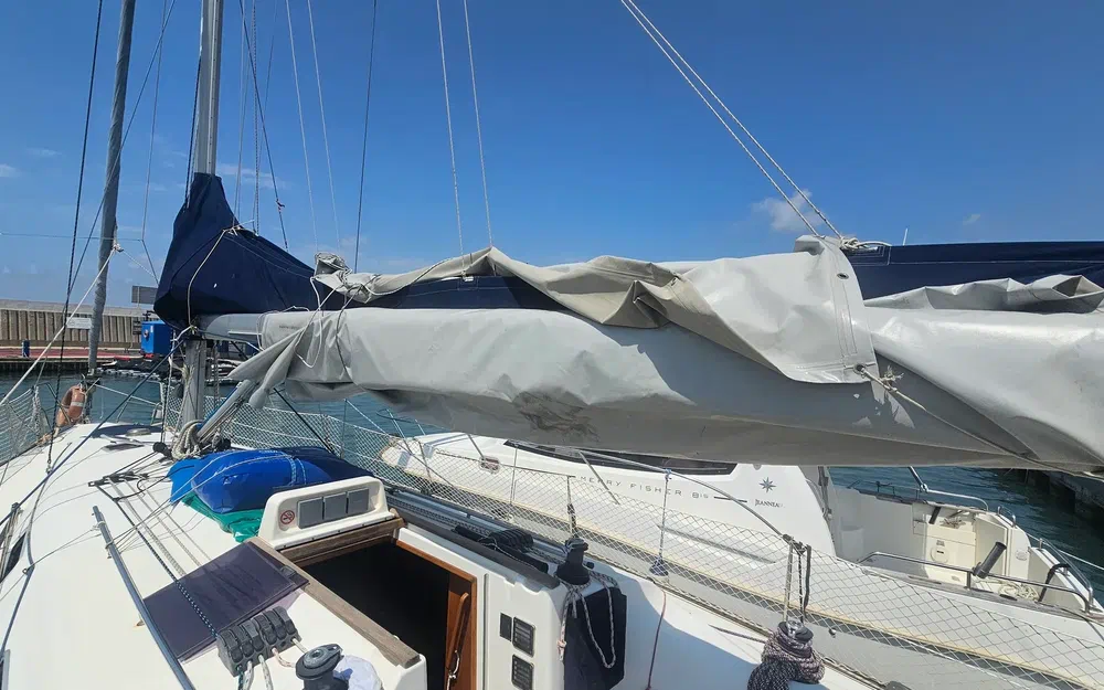 slider 11 Salona 40 BLONDILA