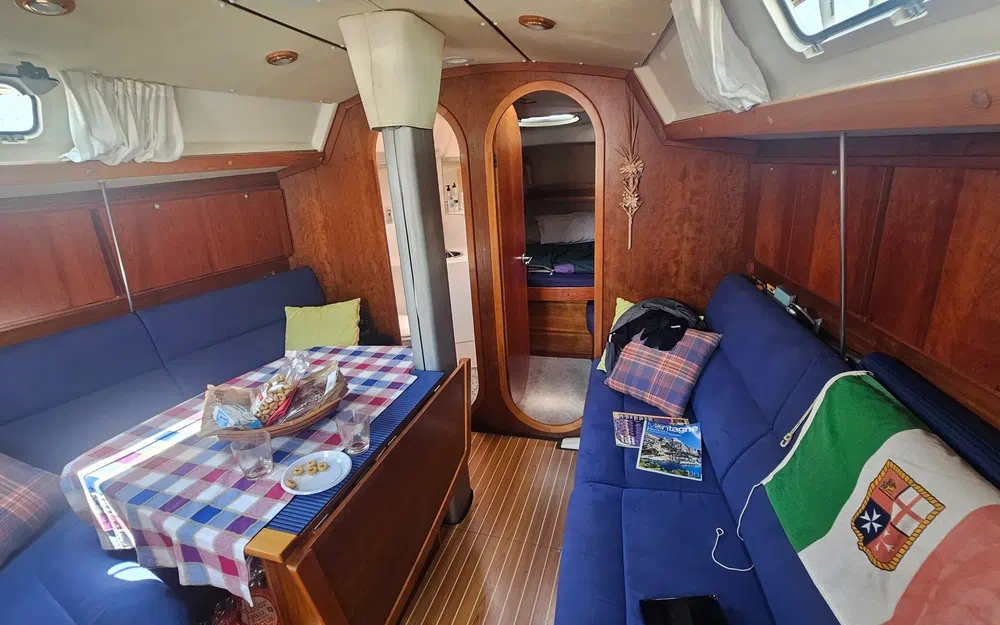 slider 16 Salona 40 BLONDILA