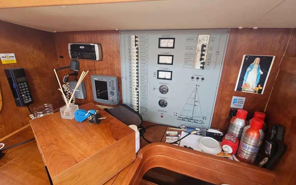 slider 20 Salona 40 BLONDILA