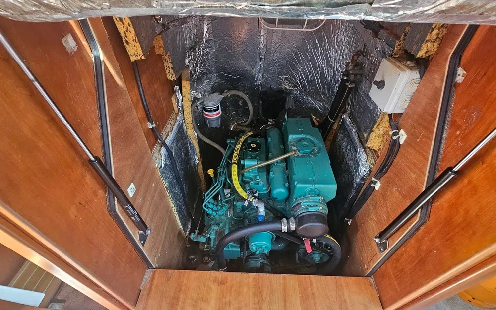 slider 21 Salona 40 BLONDILA