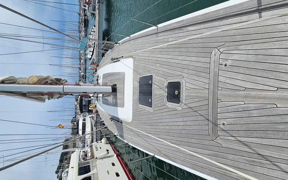 slider 21 Soto 62 Albatros