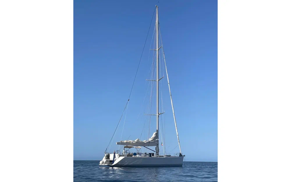 slider 1 Soto 62 Albatros