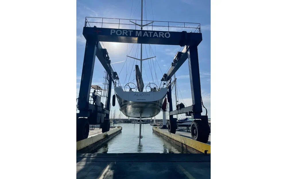 slider 37 Soto 62 Albatros