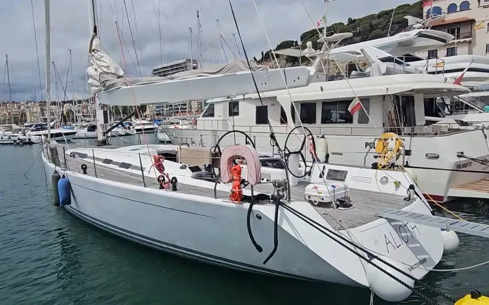 slider 7 Soto 62 Albatros