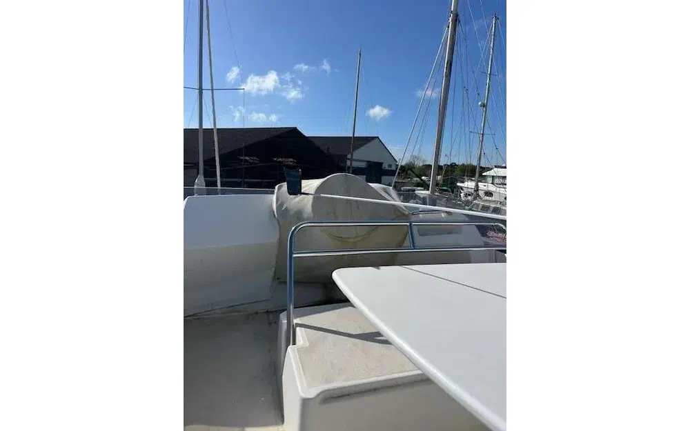 slider 2 Beneteau Antares 30