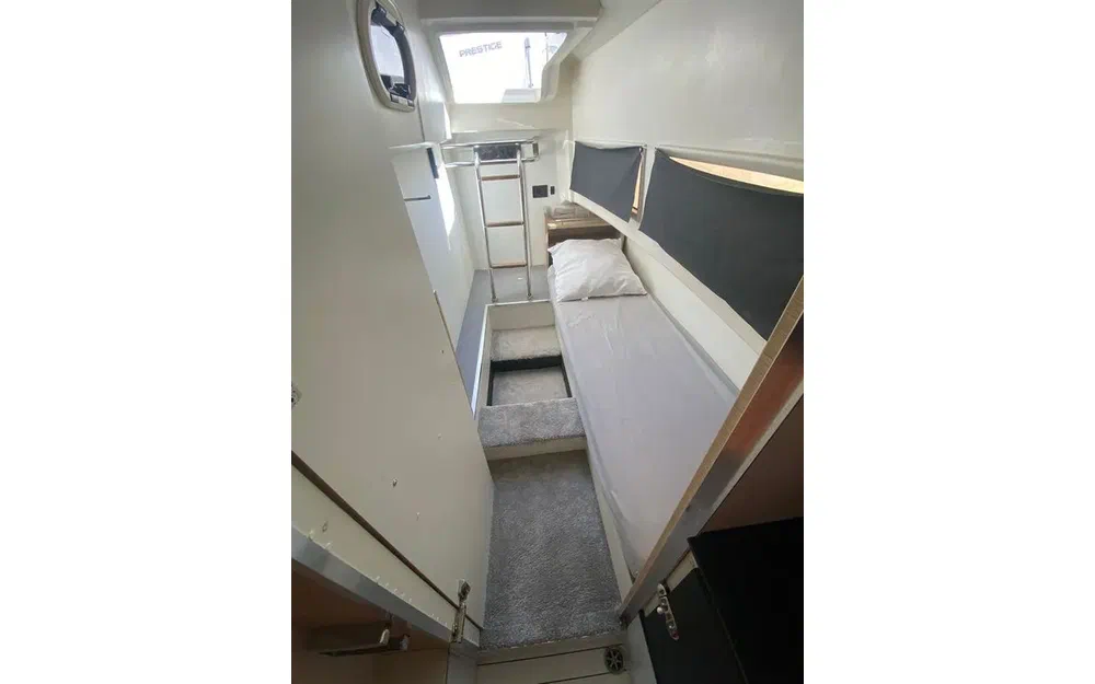 slider 33 Jeanneau Prestige 500 Fly