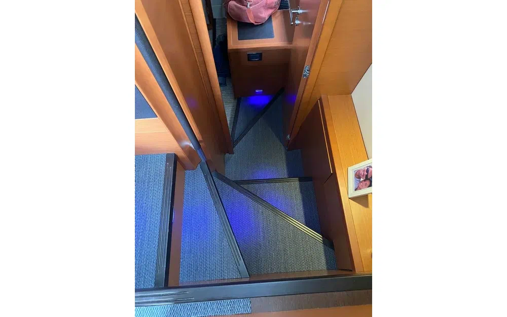 slider 34 Jeanneau Prestige 500 Fly