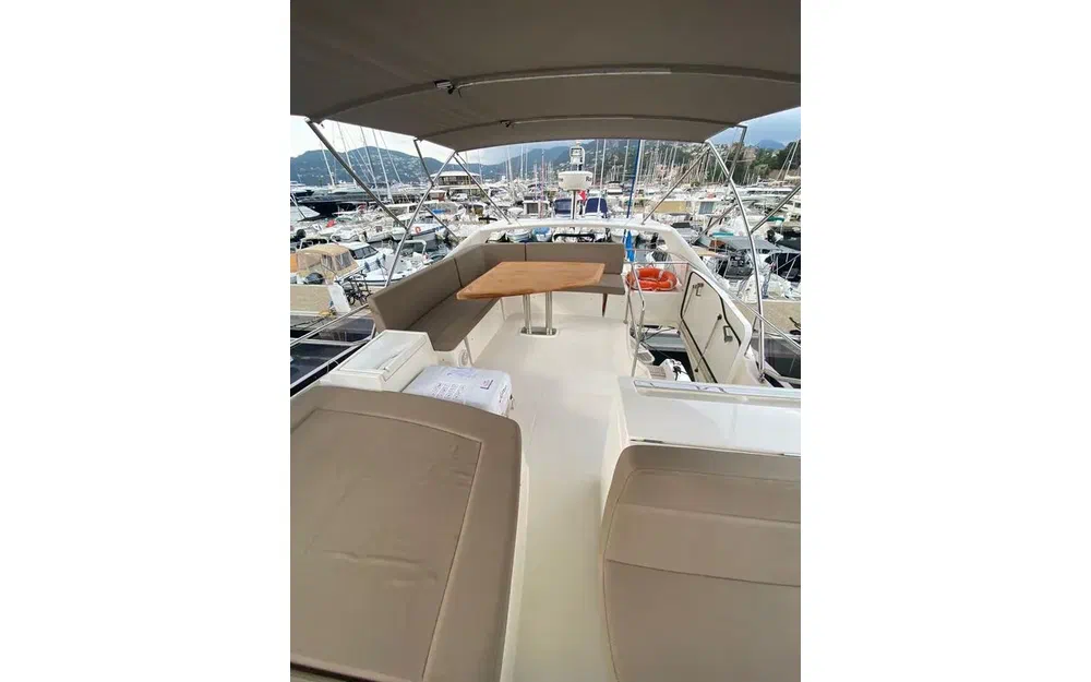 slider 40 Jeanneau Prestige 500 Fly