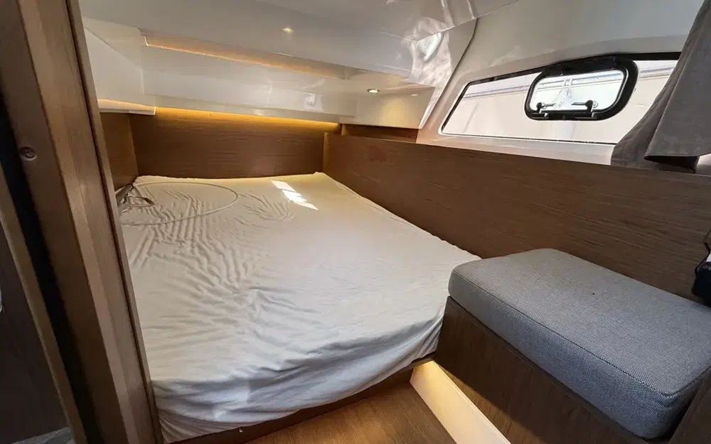 slider 25 Jeanneau Merry Fisher