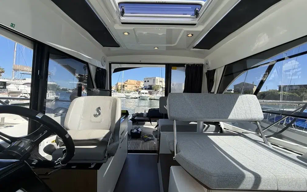 slider 13 Beneteau Antares 9 OB