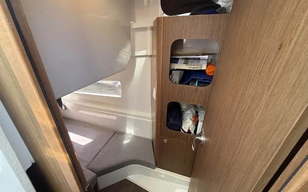 slider 21 Beneteau Antares 9 OB