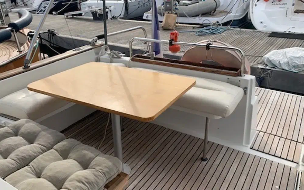 slider 7 Beneteau Ombrine 800