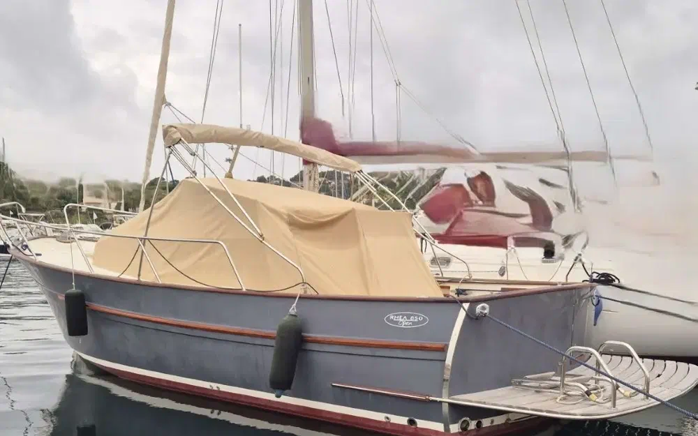 slider 0 Rhea 850 Open