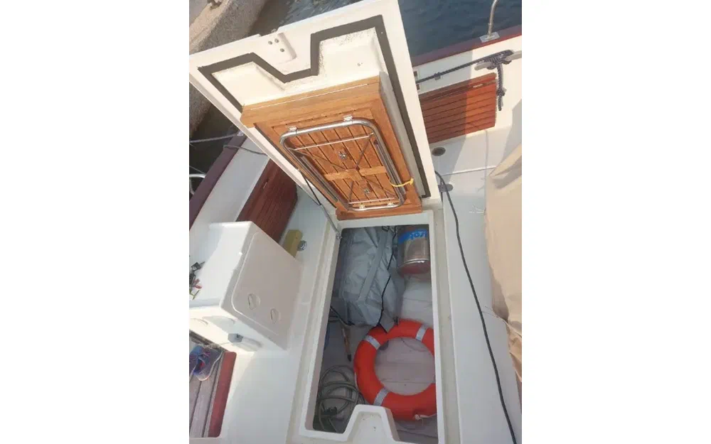 slider 12 Rhea 850 Open