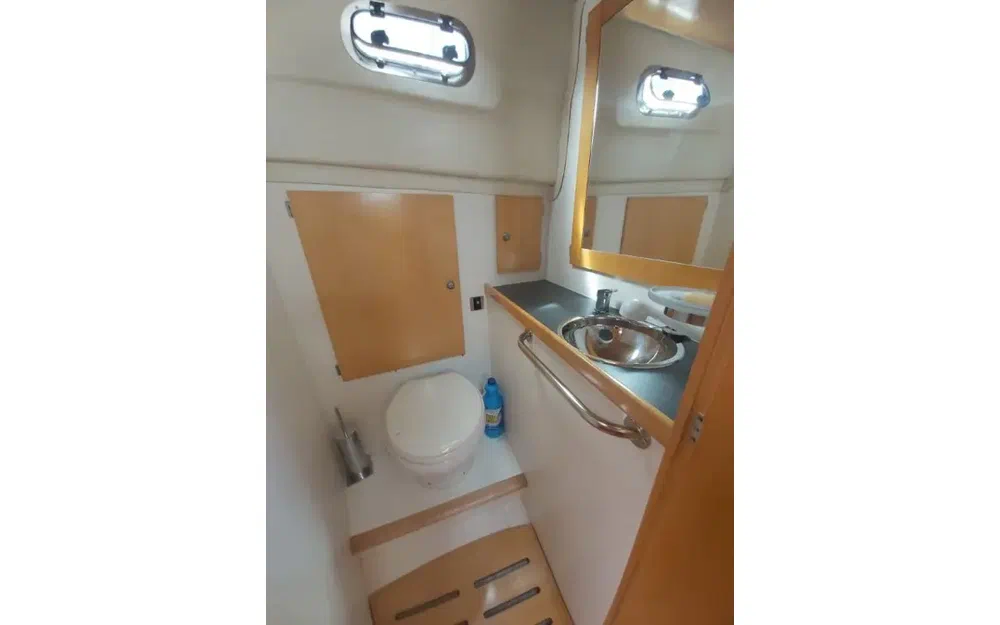 slider 16 Rhea 850 Open