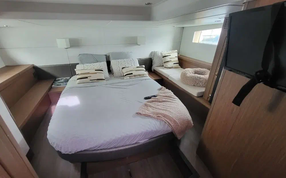 slider 28 Beneteau Gran Turismo 46