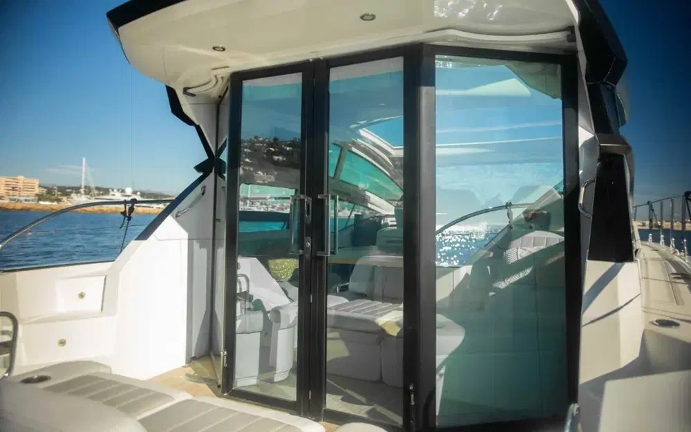 slider 7 Beneteau Gran Turismo 46