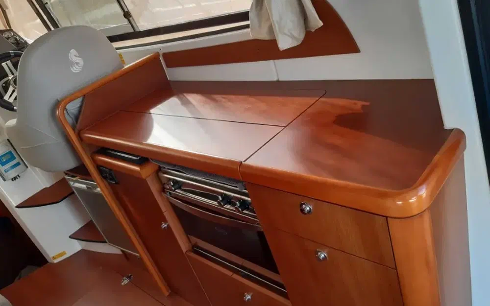 slider 12 Beneteau Antares 30