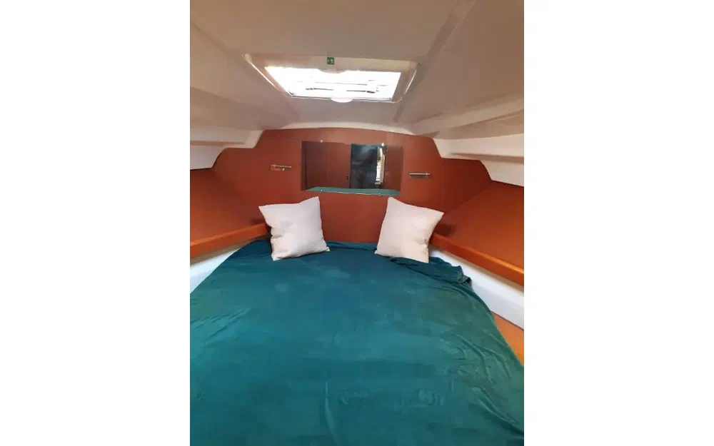 slider 23 Beneteau Antares 30