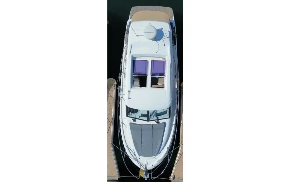 slider 2 Beneteau Antares 30