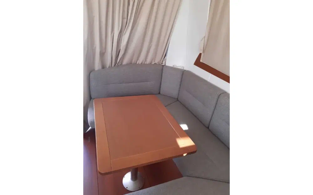 slider 8 Beneteau Antares 30