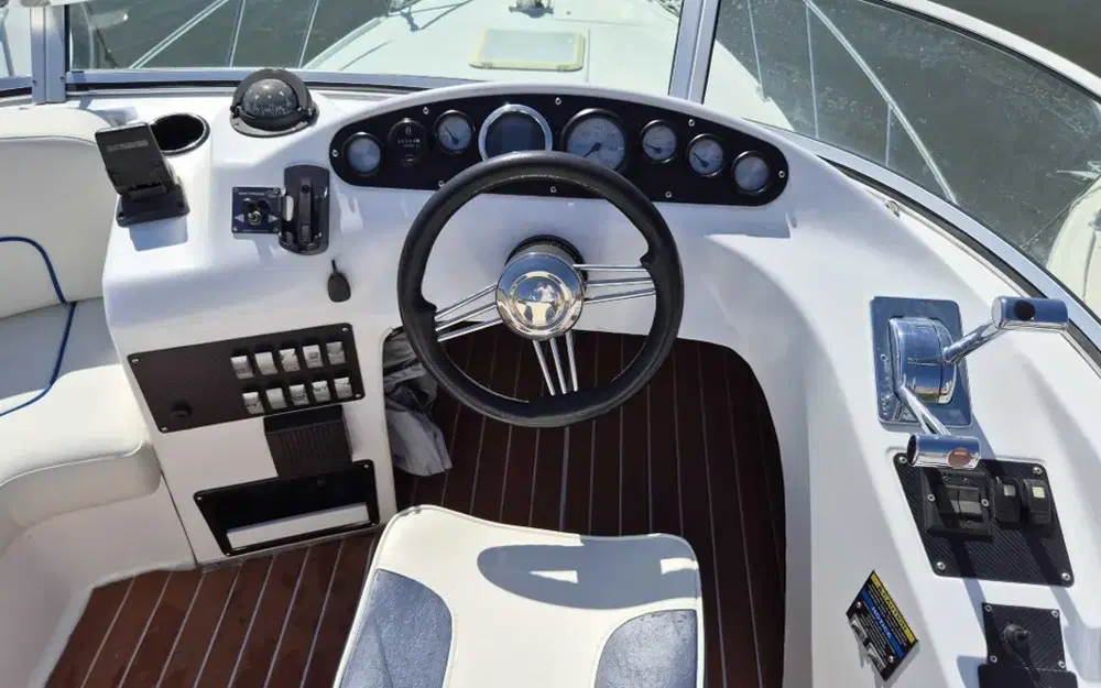 slider 9 Bayliner 2858 Fly