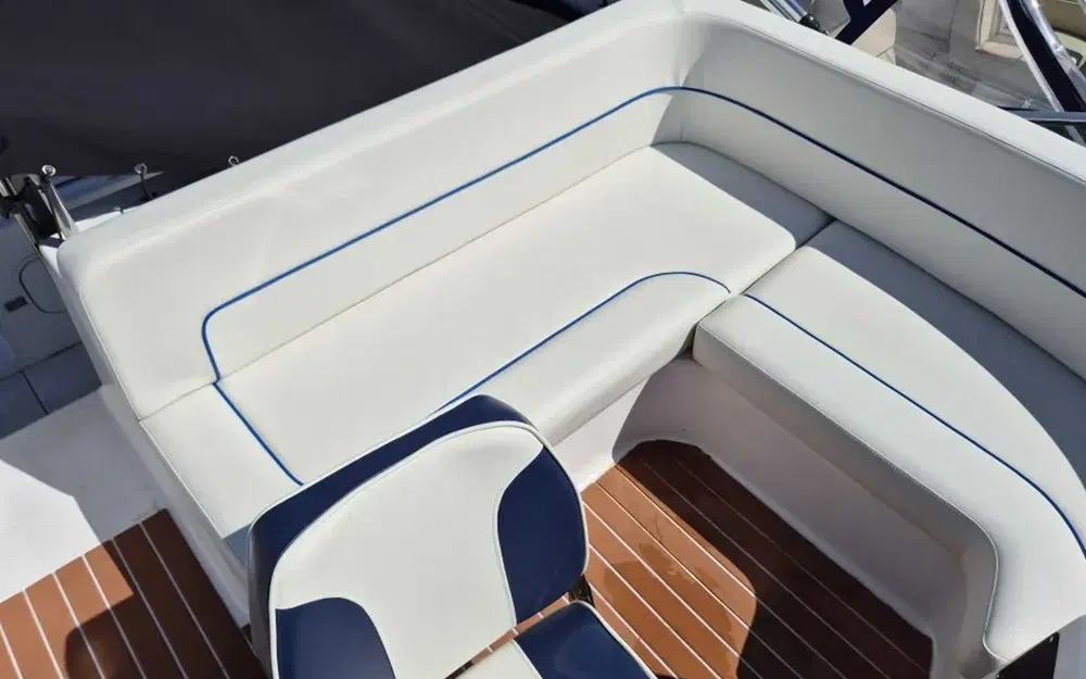 slider 13 Bayliner 2858 Fly