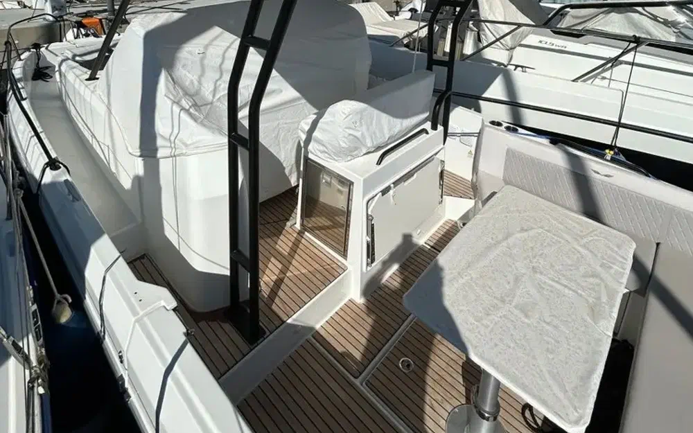 slider 10 Beneteau Flyer 9 Sundeck