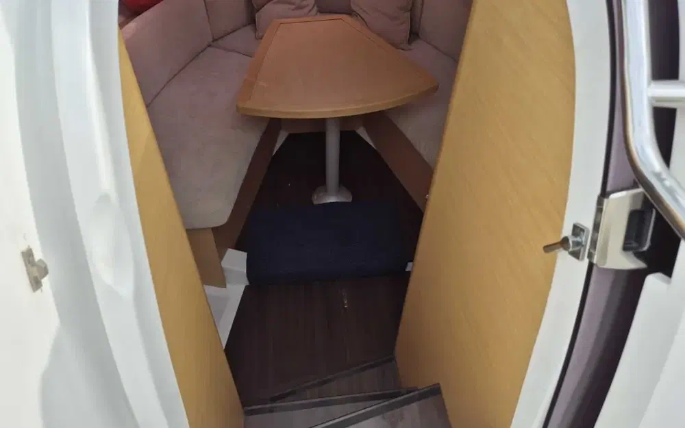 slider 27 Beneteau Monte Carlo 27