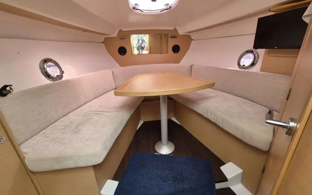 slider 35 Beneteau Monte Carlo 27