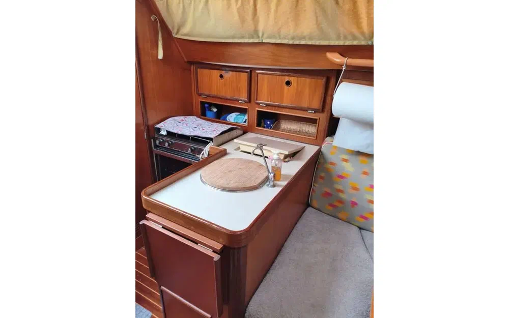 slider 10 Jeanneau Sun Light 31