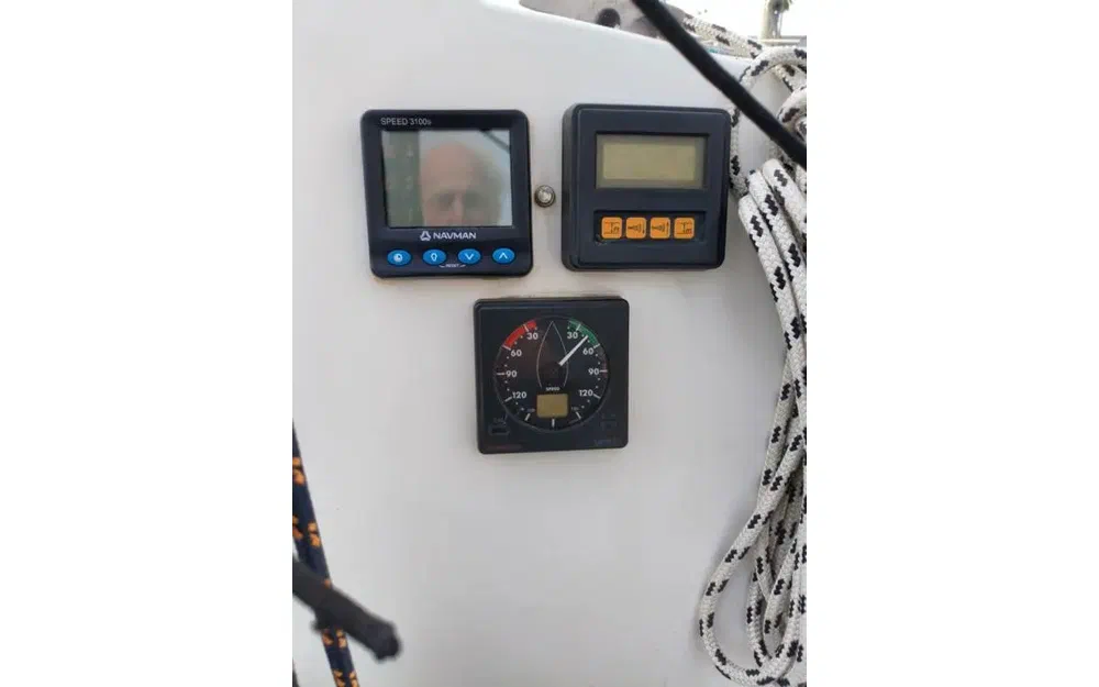 slider 15 Jeanneau Sun Light 31