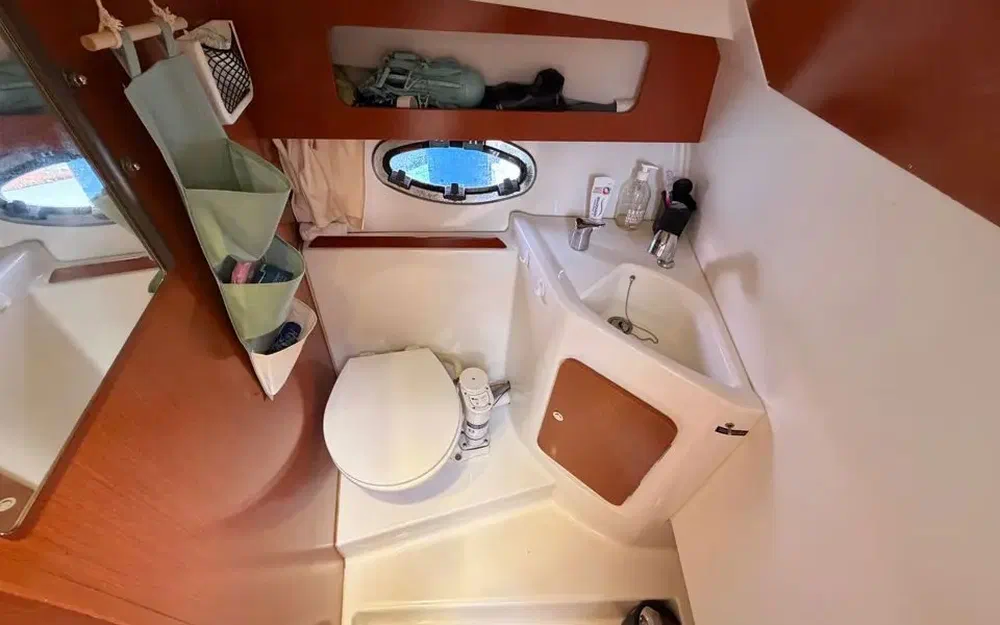 slider 14 Beneteau Antares 8.80 Antares 8.8