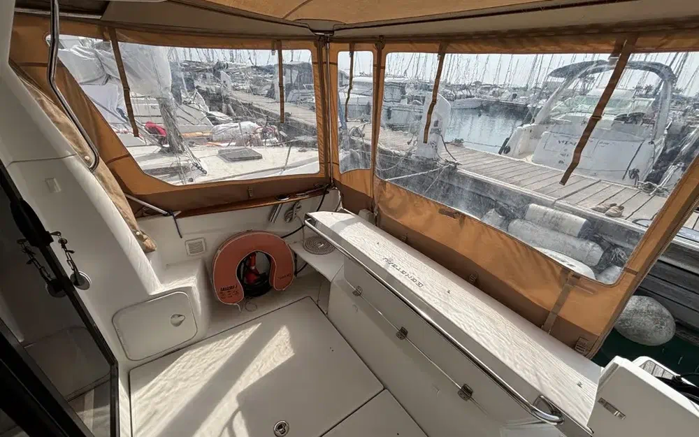 slider 2 Beneteau Antares 8.80 Antares 8.8