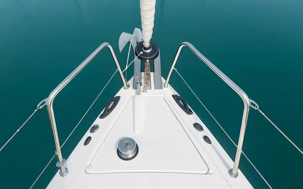 slider 9 Beneteau Oceanis 35.1