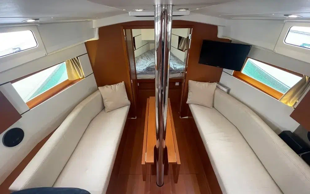 slider 14 Beneteau Oceanis 35.1