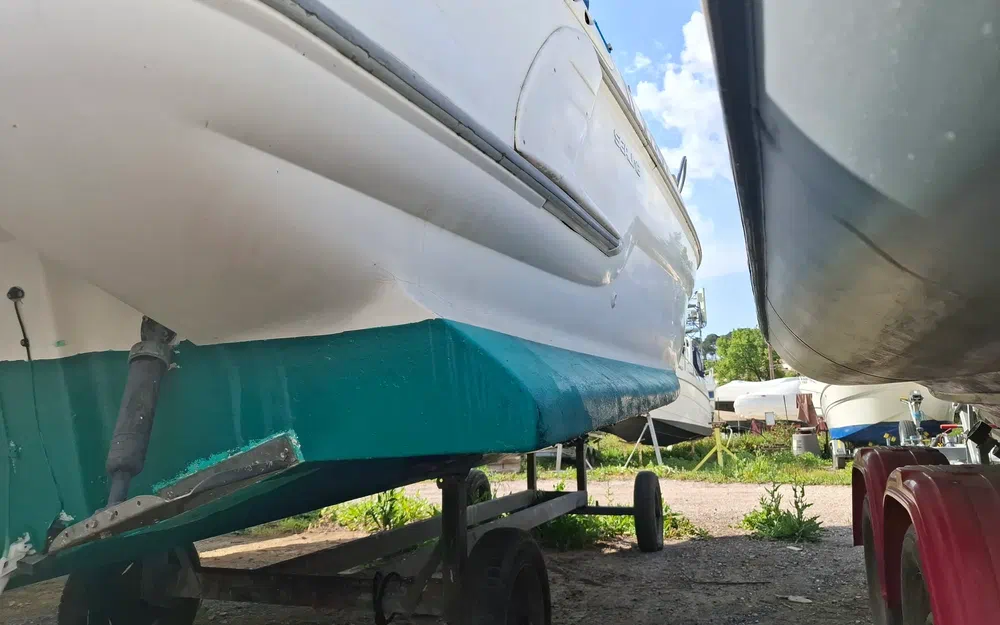 slider 11 Sealine 230 Senator