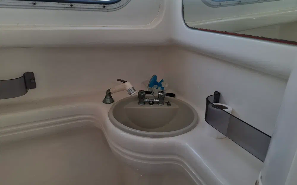 slider 35 Sealine 230 Senator