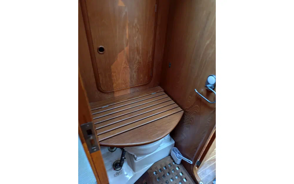 slider 18 Dufour 42 Prestige