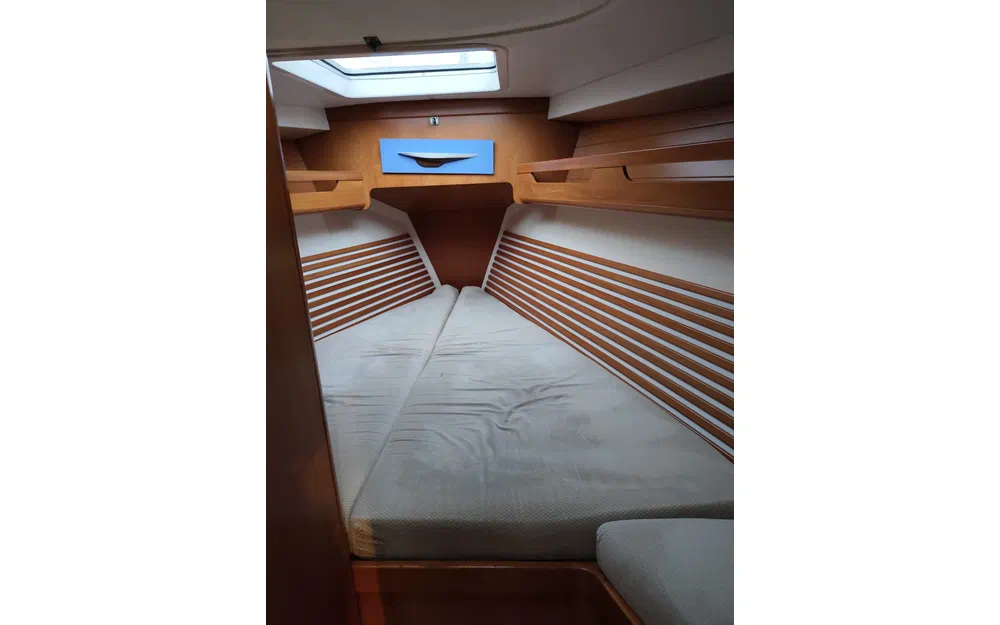 slider 23 Dufour 42 Prestige