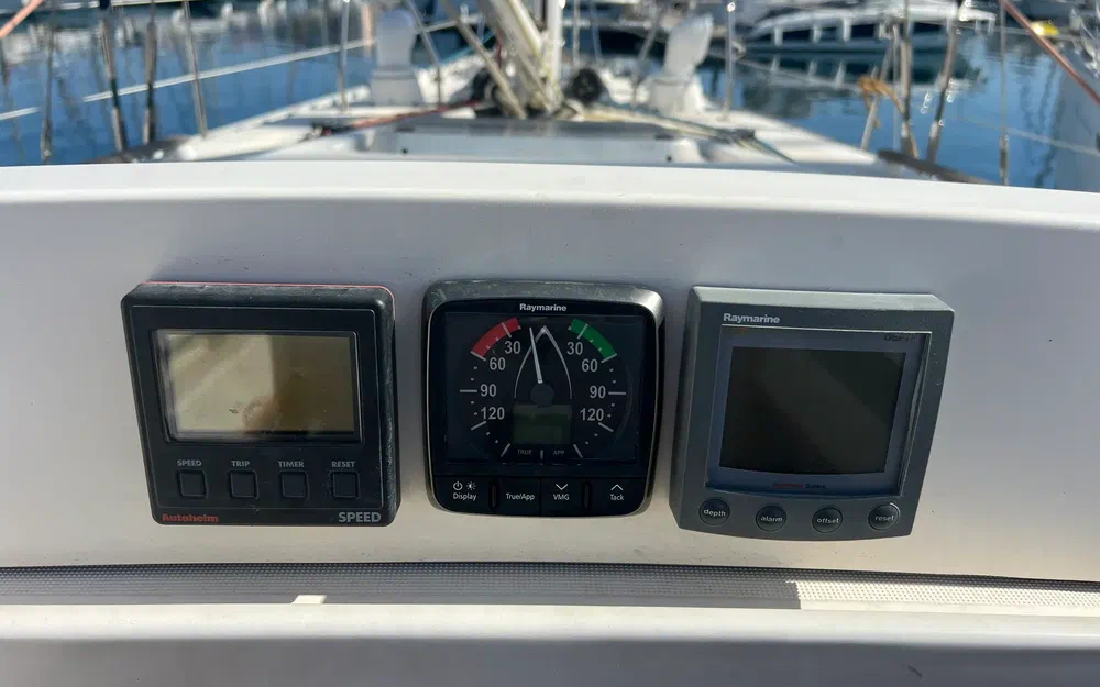 slider 35 Dufour 42 Prestige