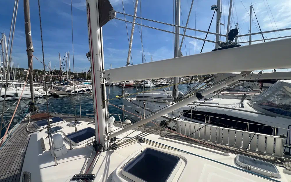 slider 75 Dufour 42 Prestige