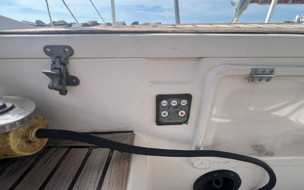 slider 80 Dufour 42 Prestige