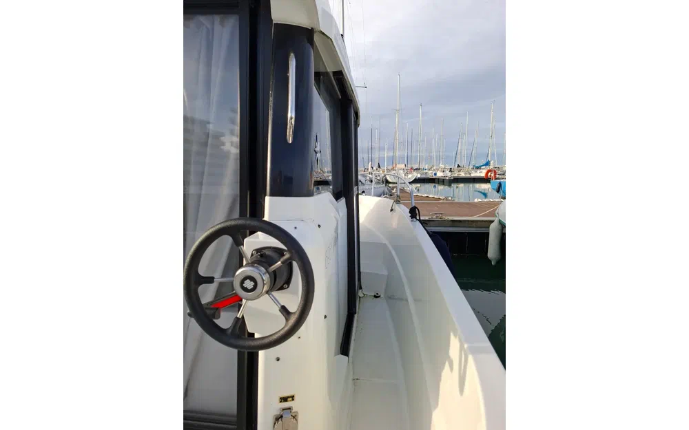 slider 8 Jeanneau MERRY FISHER 695 MARLIN