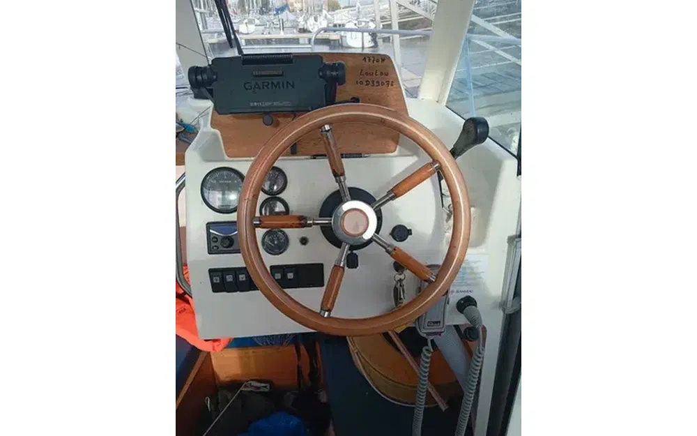 slider 17 Jeanneau Merry fisher 655 marlin