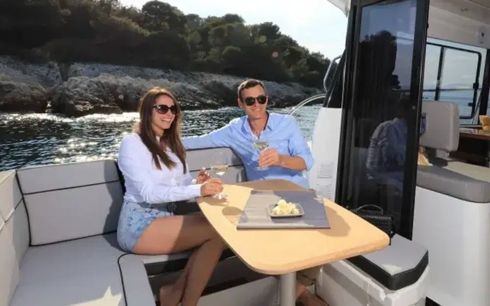 slider 6 Jeanneau Merry Fisher 1095