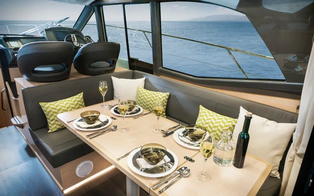 slider 7 Bavaria R40 Fly